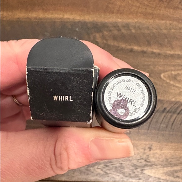 💄MAC OG WHIRL 💄 - Picture 5 of 5